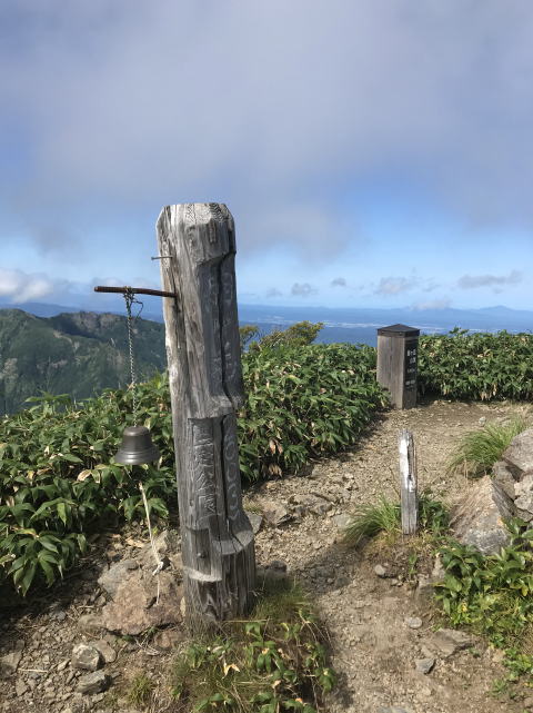 越後駒ヶ岳山頂